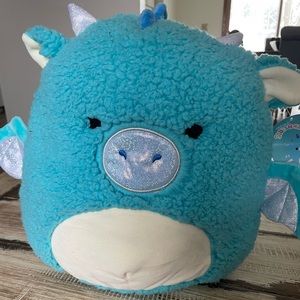 Kellytoy Fuzzamallow Tatiana